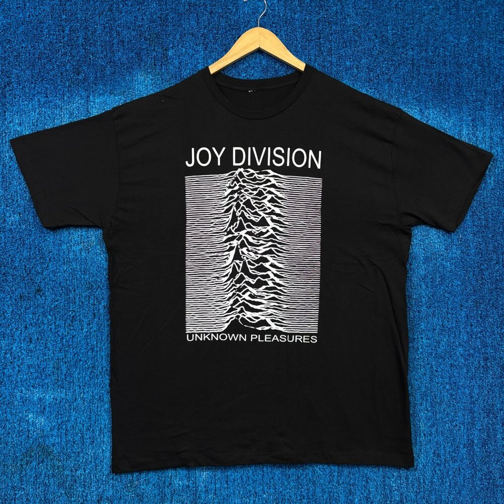 Joy Division “Unknown Pleasures” Rock Band T Shirt Size XL